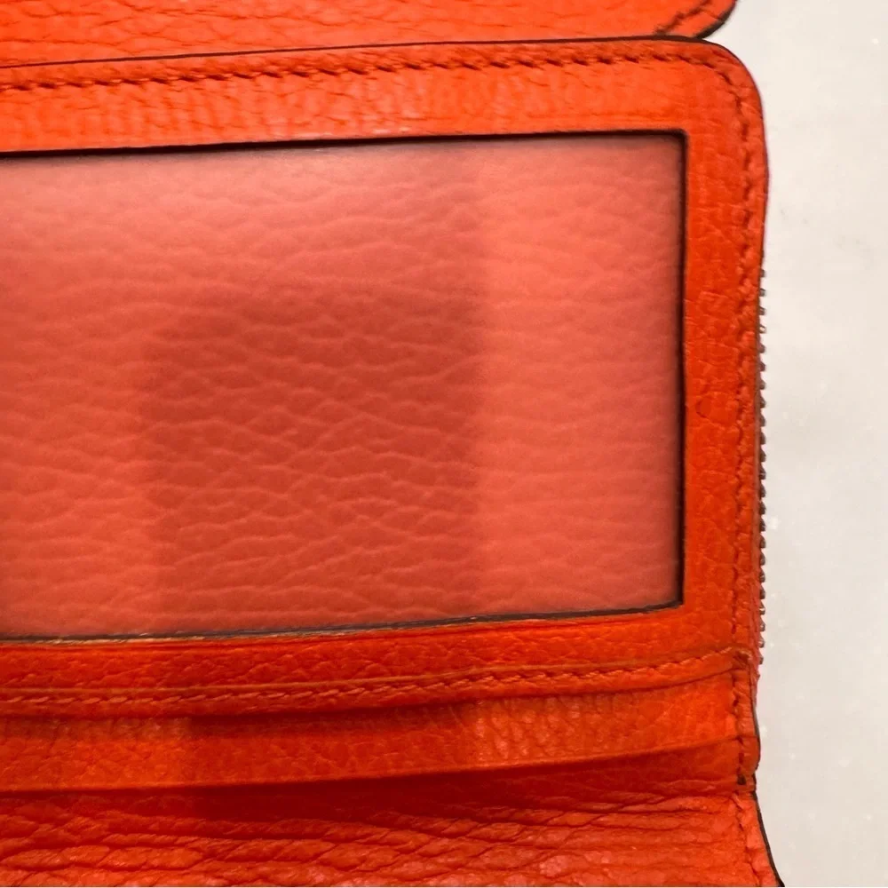 GUCCI women’s long wallet interlocking G pebbled leather Orange EUC